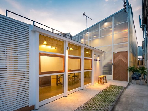 โรงแรมที่พักใกล้สนามบินสุวรรณภูมิ ราคาถูก ในงบหลักร้อย 