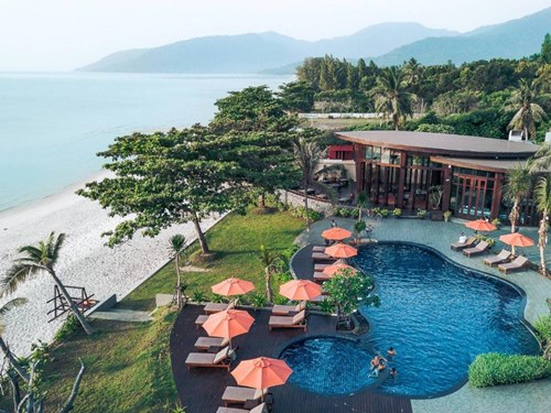 ที่พักใกล้หาดขนอม โรงแรมติดทะเลขนอม จ.นครศรีธรรมราช
