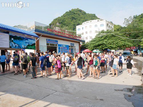Day Tour to Halong Bay & Lan Ha Bay from Cat Ba