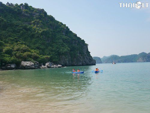Day Tour to Halong Bay & Lan Ha Bay from Cat Ba