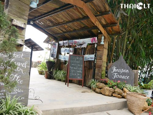 Fansipan Terrace Café & Homestay