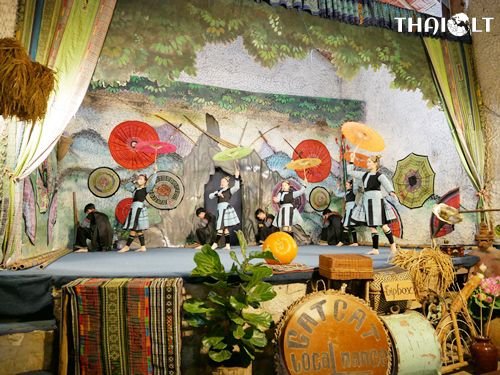 Cat Cat Village